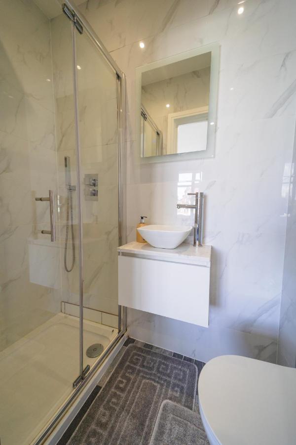 Star London Bell Lane 3-Bed Haven Διαμέρισμα Hendon Εξωτερικό φωτογραφία